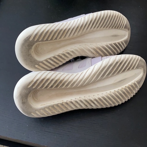 Adidas Tubular - Picture 3 of 3